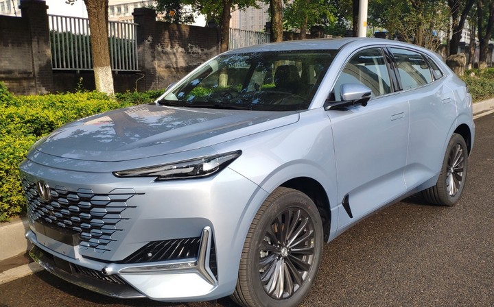 changan автомобиль changan автомобиль