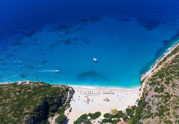 пляж в албании пляж в албании