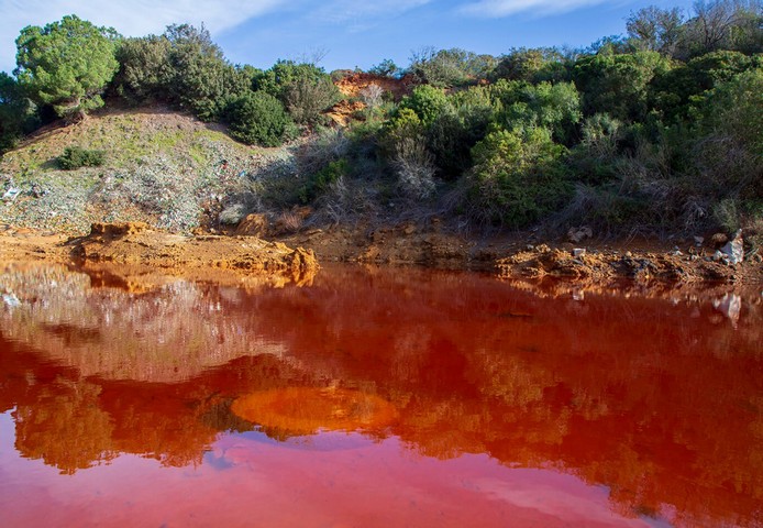 красная вода красная вода