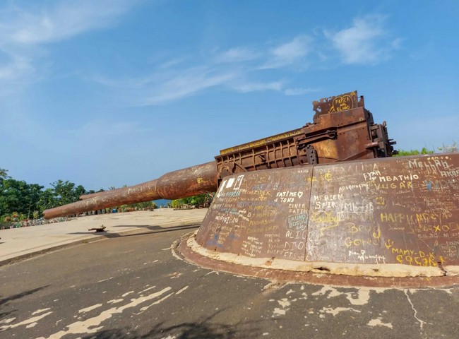 остров горе остров горе