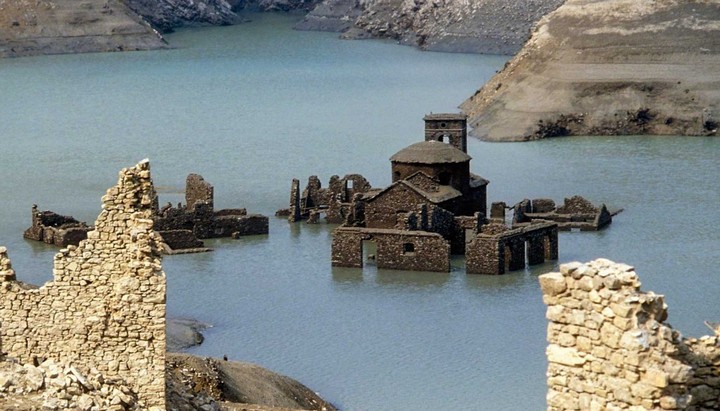 затопленная деревня