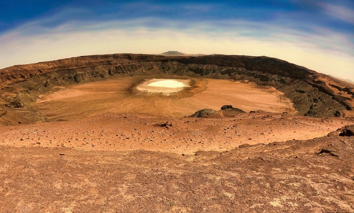 амгуид амгуид