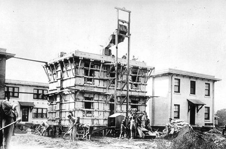 история строительства