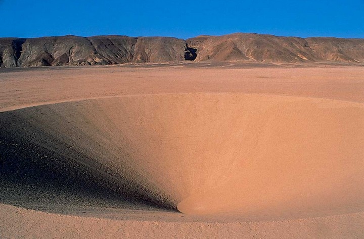 искусство в пустыне искусство в пустыне
