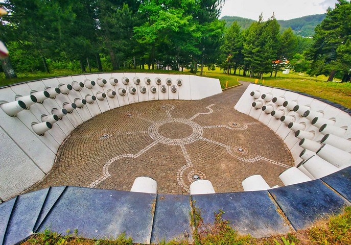 македониум