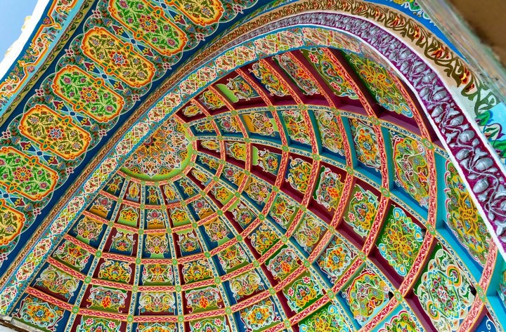 украшение потолка