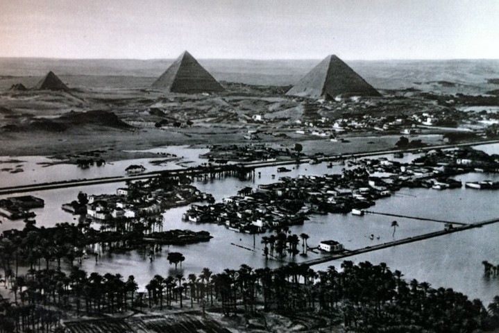 пирамиды и вода пирамиды и вода