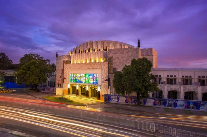 театр манилы театр манилы