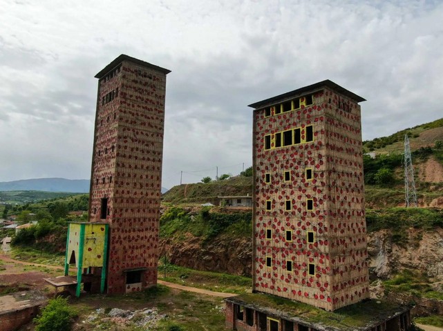 башни с коровками