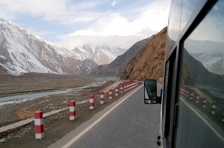 автобус на каракоруме