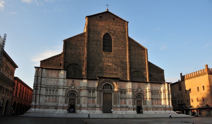 сан-петронио