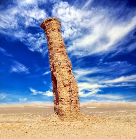 пустыня с жарой