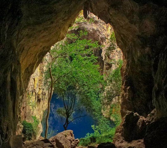 красивая пещера