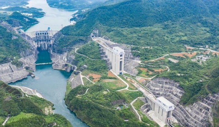 большой судоподъемник