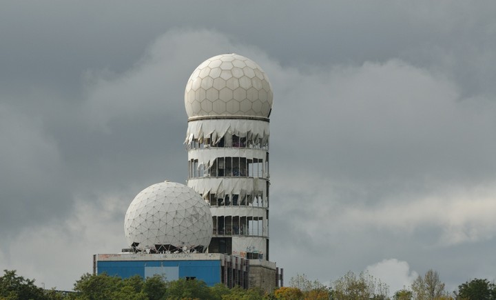 заброшенная база