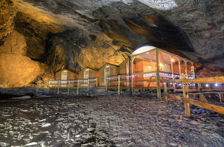 глубокий отель глубокий отель