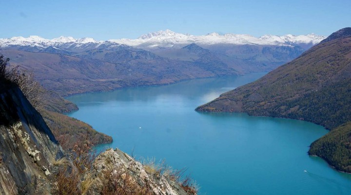 озеро канас