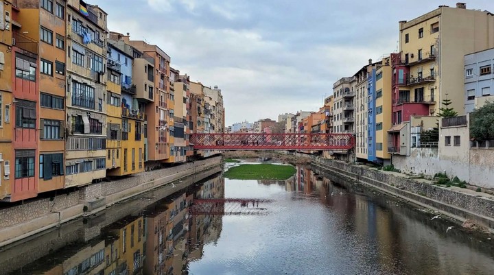 жирона и река жирона и река