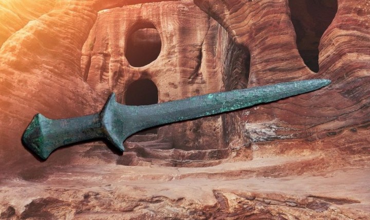 древний меч древний меч