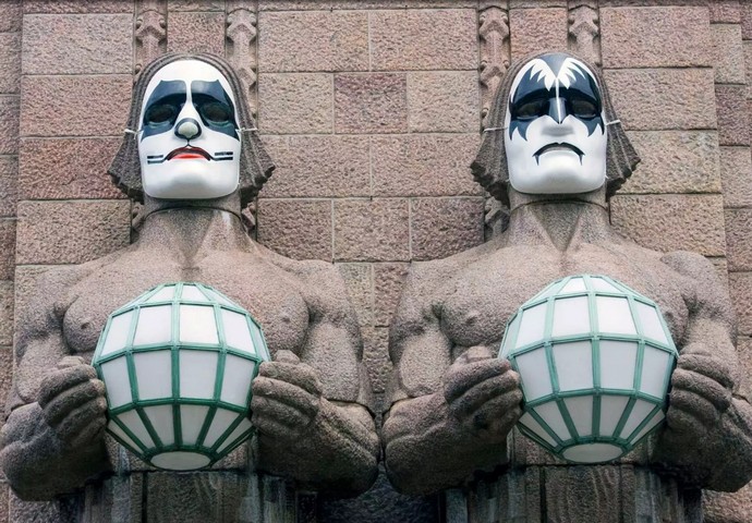 носители фонарей