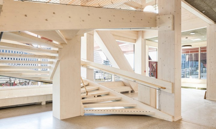 деревянная башня