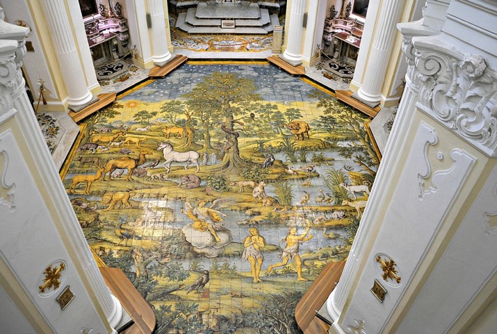 пол церкви сан-микеле пол церкви сан-микеле