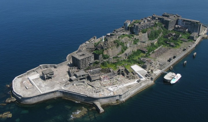 японский остров хасима японский остров хасима