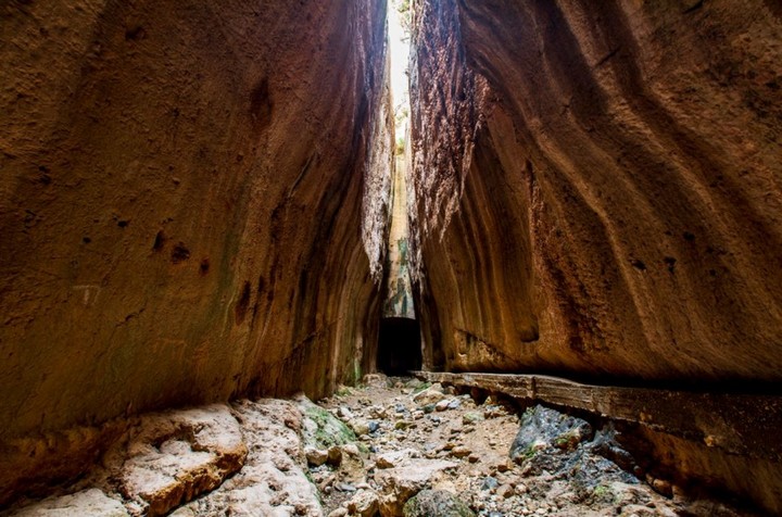 Туннель Веспасиана и Тита Туннель Веспасиана и Тита