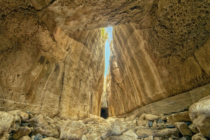 Туннель Веспасиана и Тита Туннель Веспасиана и Тита