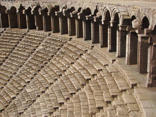 амфитеатр амфитеатр