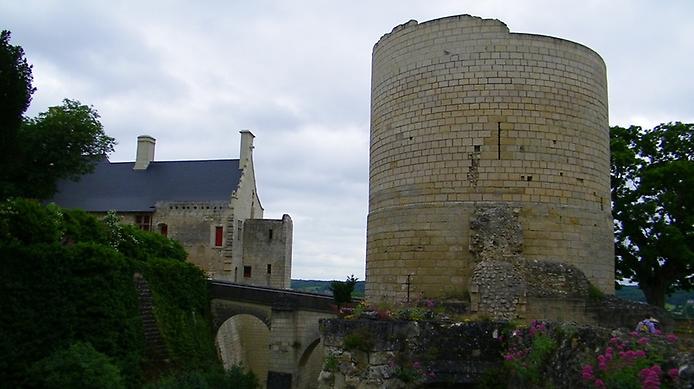 Башня-донжон форта Кудре