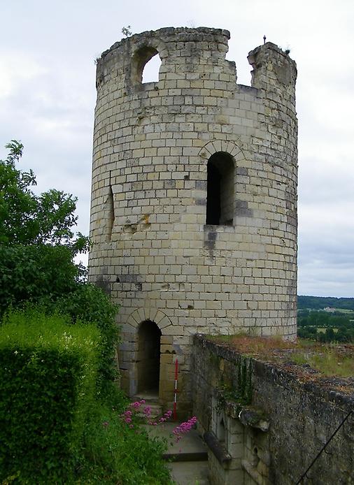 Башня Мулен