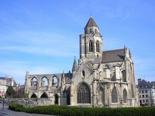 сердце каена и церковь