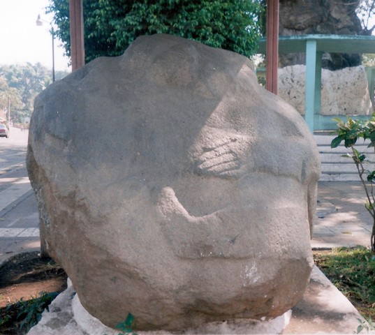 пузатые боги в камне пузатые боги в камне