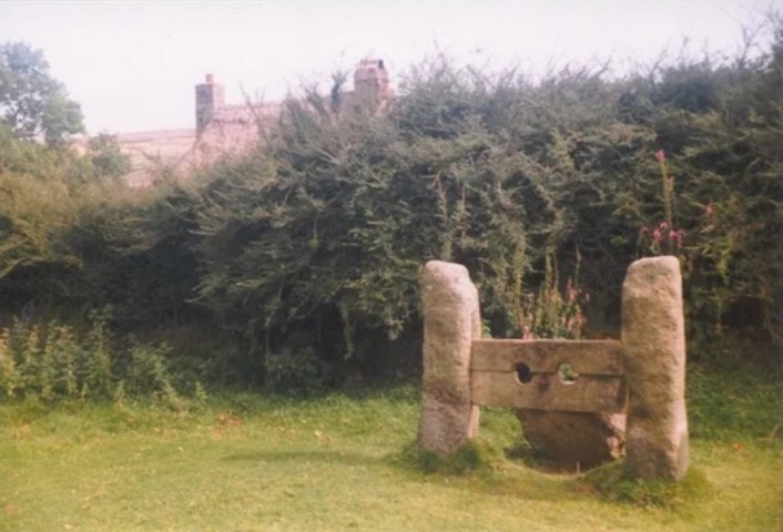 колодки для наказаний из прошлого