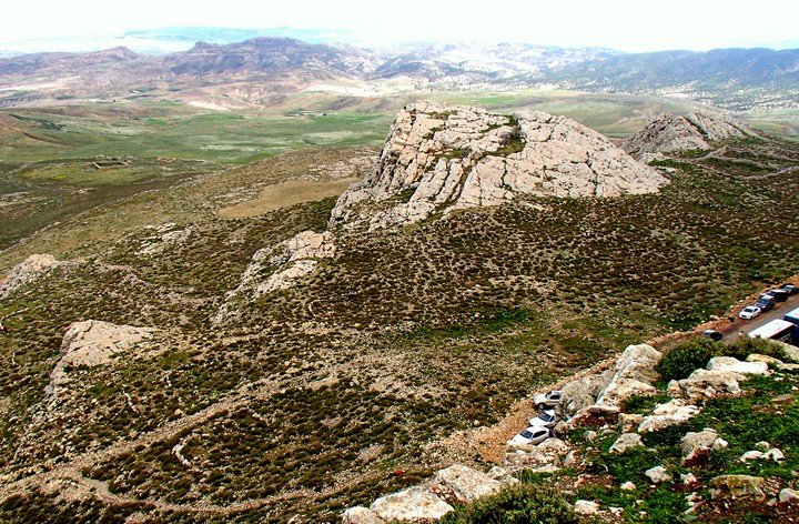 вид сверху на плато джугурты