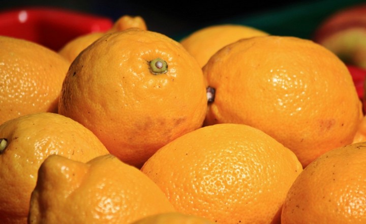 апельсины с кожурой