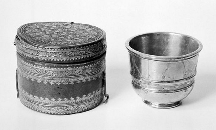 чаша из антимония