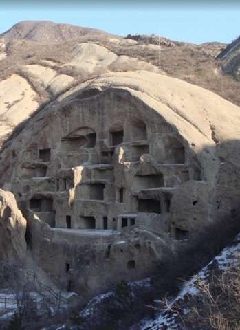 пещерный город зимой