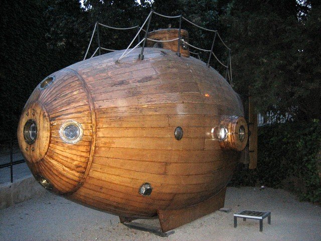 первая подлодка