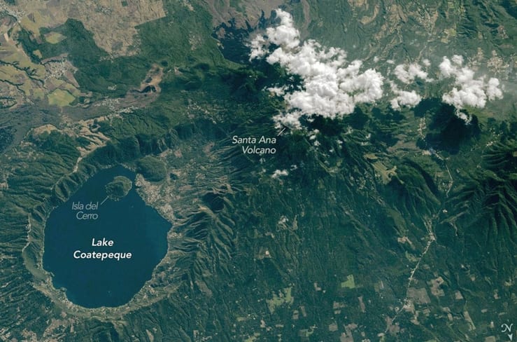 озеро на карте