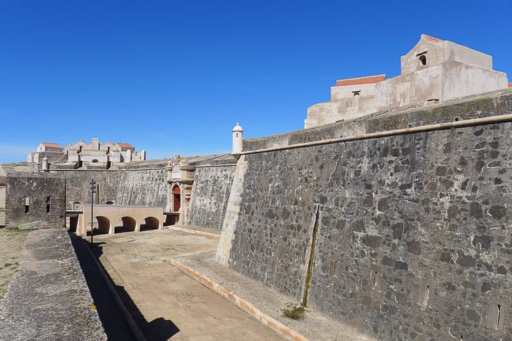 замок в Португалии