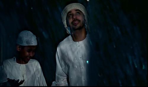 Ахмед Бухатир во время фотосессии