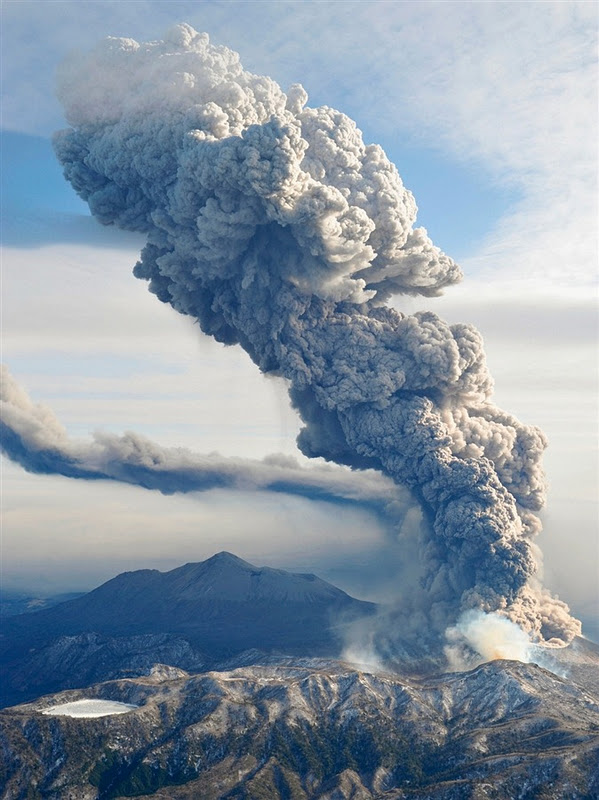 извержение вулкана в японии