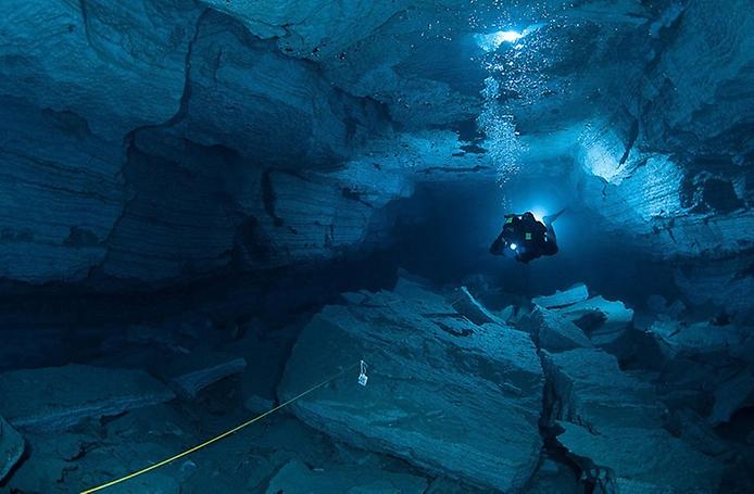 самая большая подводная пещера