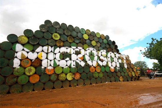 брендовые инсталляции в нестандартных местах брендовые инсталляции в нестандартных местах