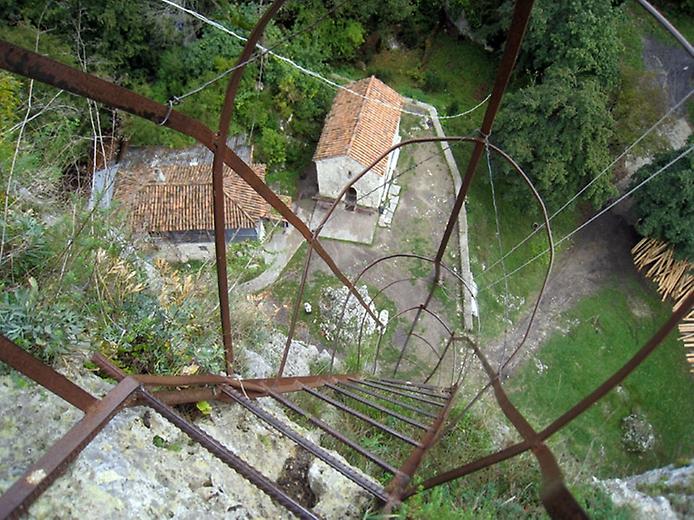 необычная церковь