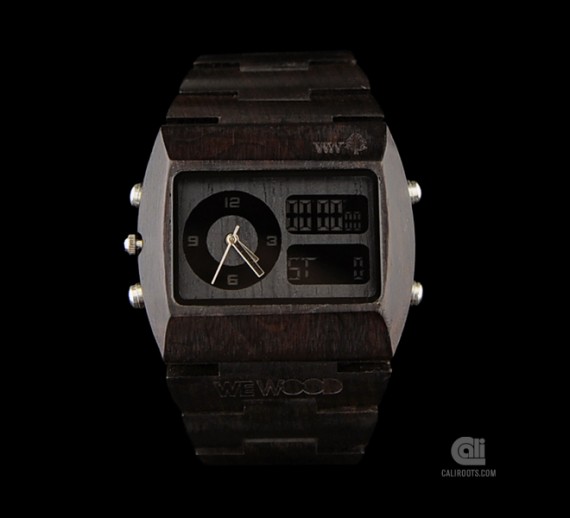 часы из дерева