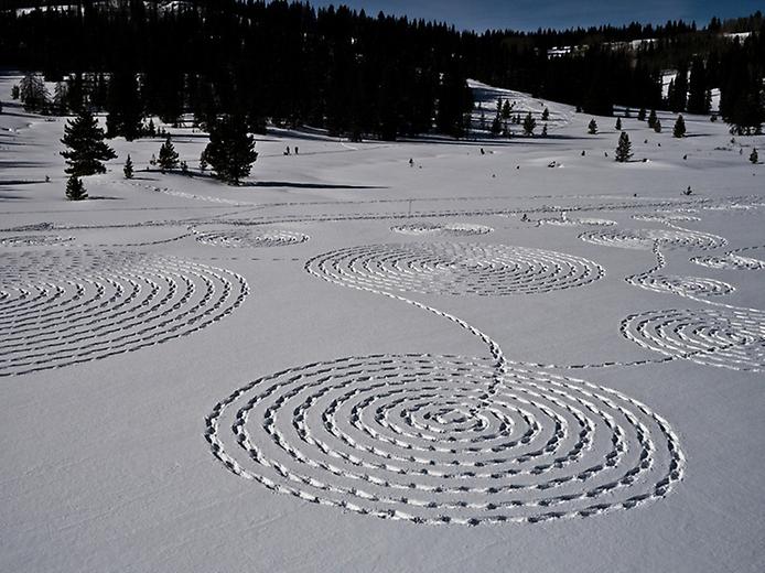 круги на снегу