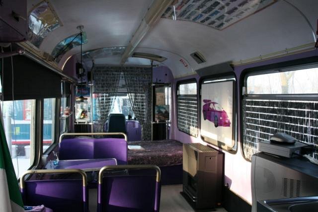 Кухня в трамвайном отеле